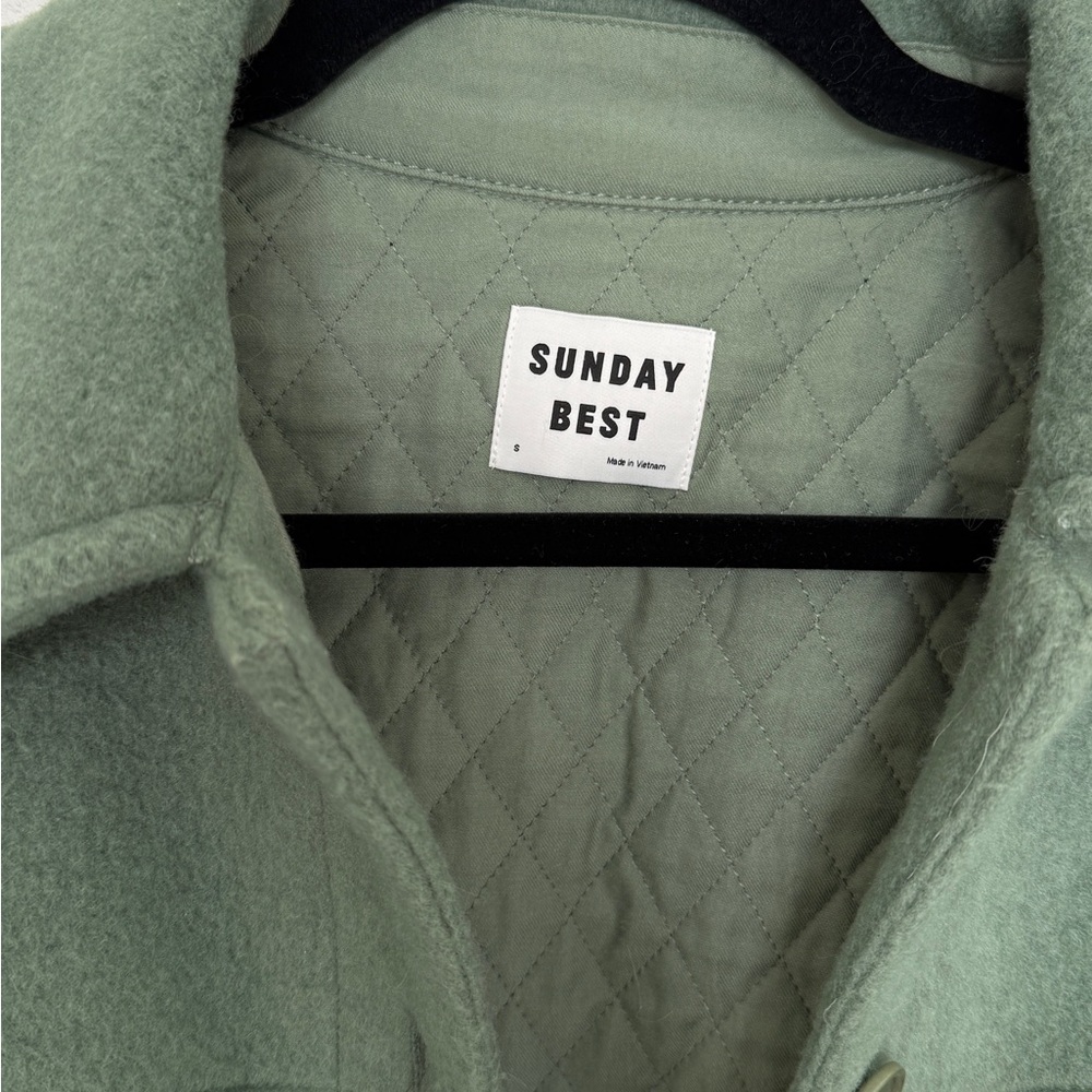 Aritzia Green Jacket - Picture 4 of 7